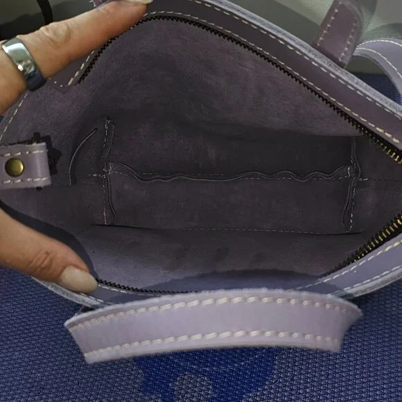 Crossbody tote - Picture 3 of 3